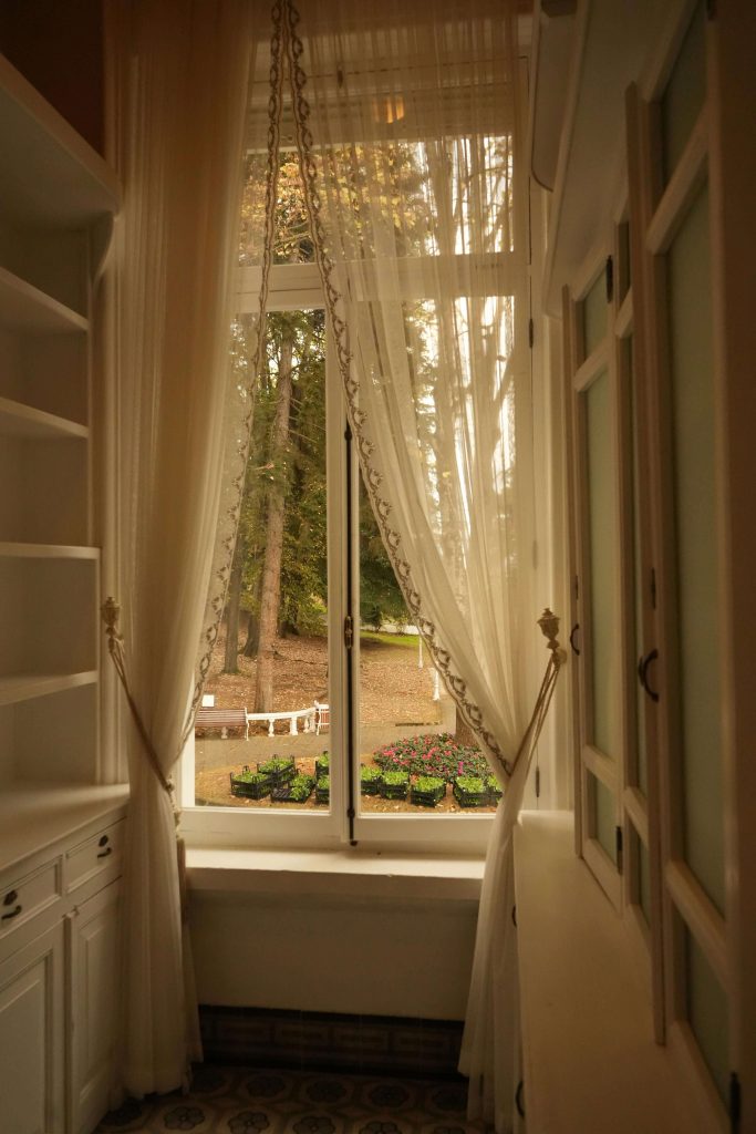 curtain